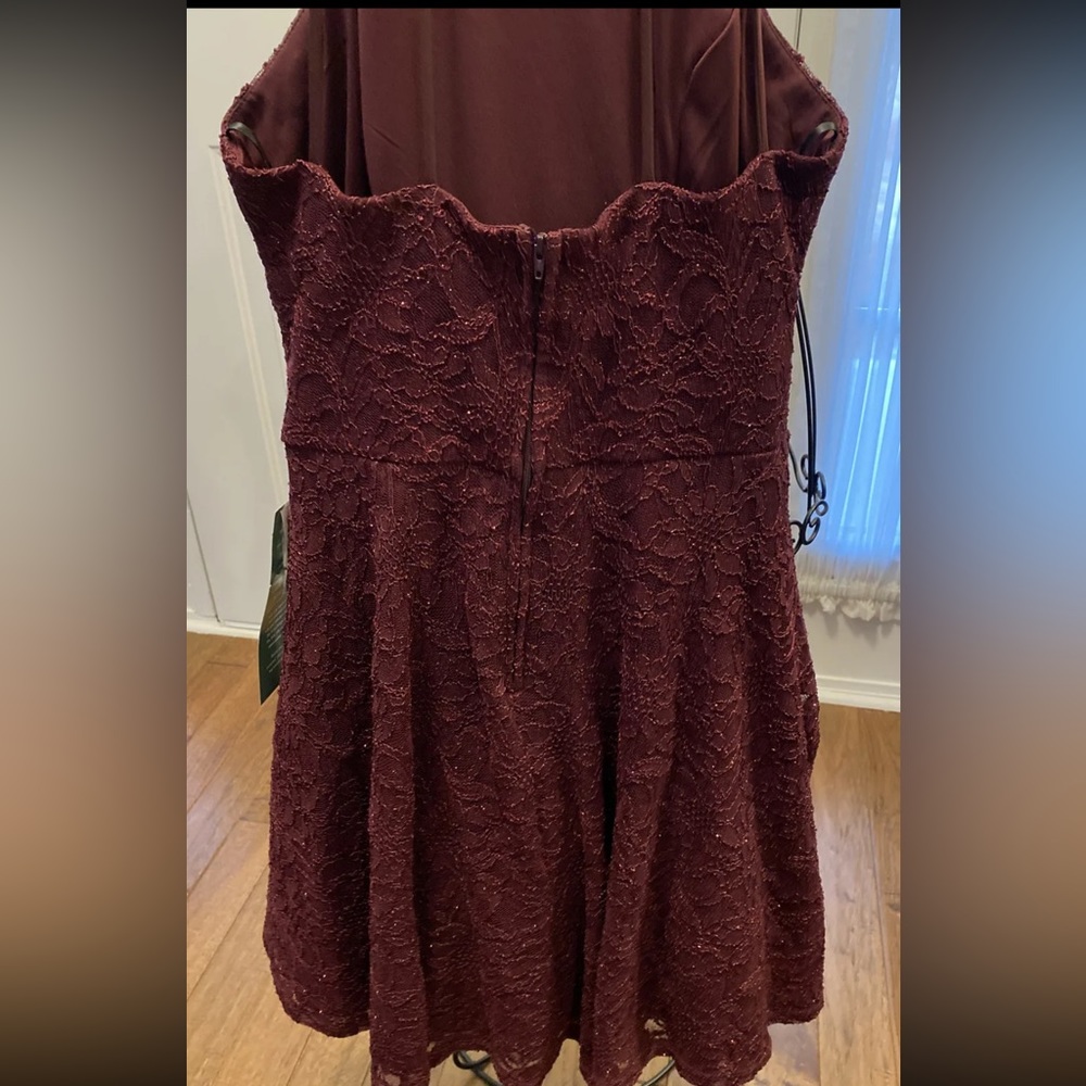 New B. Smart Burgundy Wine Short Formal Semi-formal Dress Size 13 Lace Glitter - Picture 7 of 10